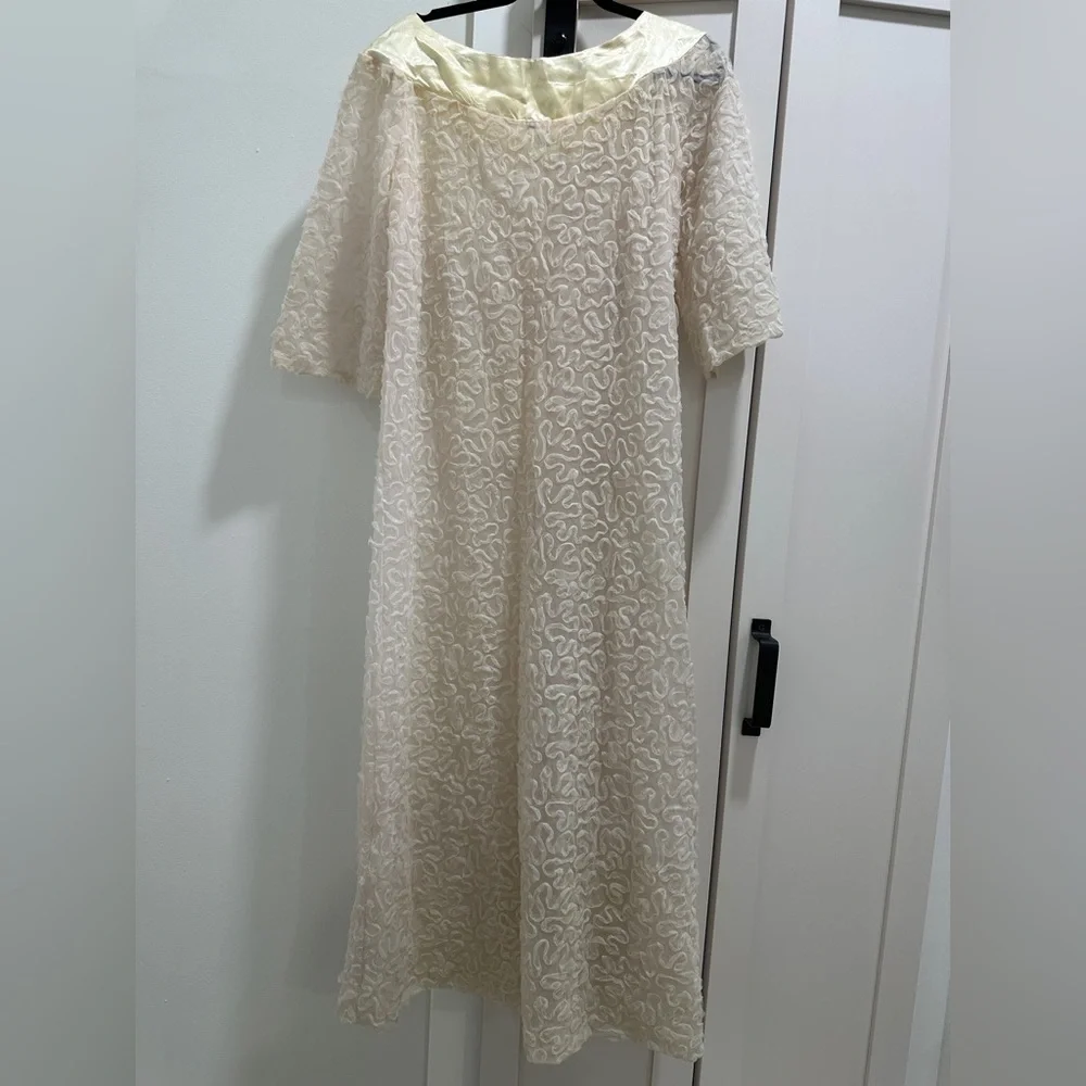 Dior Cream Textured Robe - Picture 6 of 9